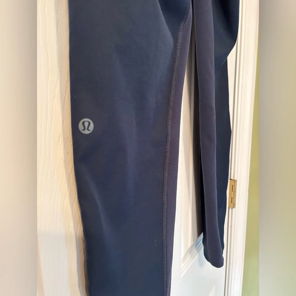 Lululemon Tailored Pants with Reflective Detail Size 4 - Picture 6 of 13